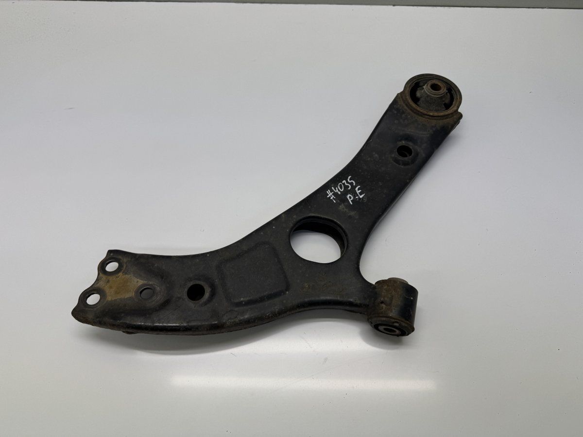 545013S100 Front Axle Track Control Arm lower Right KIA OPTIMA III (TF) (2010-2015)