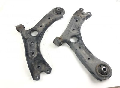 54500C1000 Priekšējais tilts, sviras svira, apakšējā kreisajā pusē KIA OPTIMA IV (JF) (2015-2020)