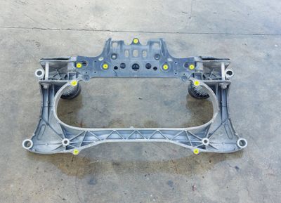 5120130130 Framaxelbalk LEXUS IS II (XE20) (2005-2013)