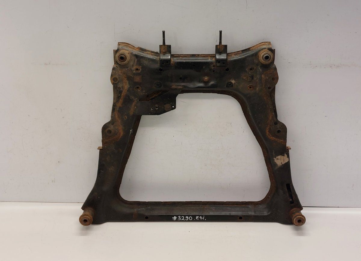 544001KK2A Греда на предната ос NISSAN JUKE I (F15) (2010-2019)