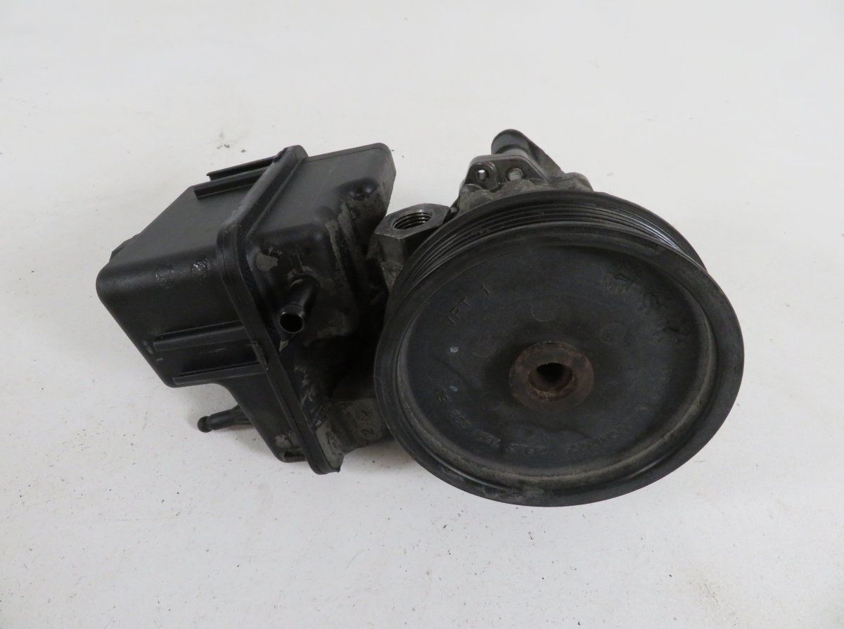 A0064661701 A0064667801 Power steering pump MERCEDES-BENZ SPRINTER (906) (2006-2018)