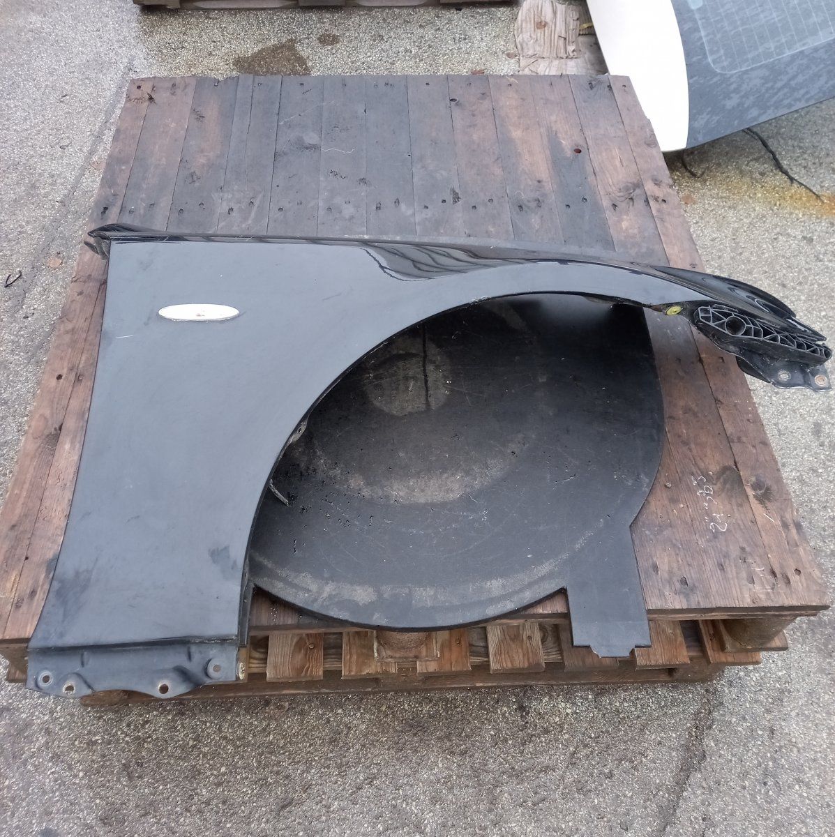 Fender Front Right LEXUS IS II (XE20) (2005-2013)