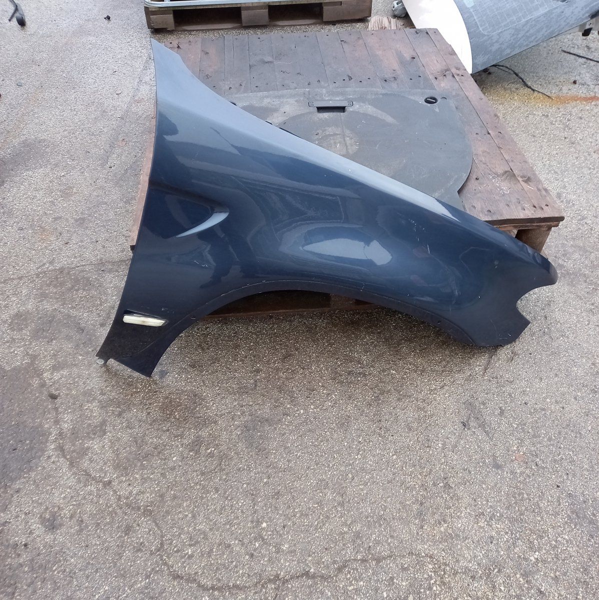 Fender Front Right BMW X5 (E53) (2000-2007)