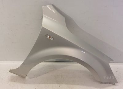 Skärm Fram Höger KIA CEE&#39;D I (ED) (2006-2012)