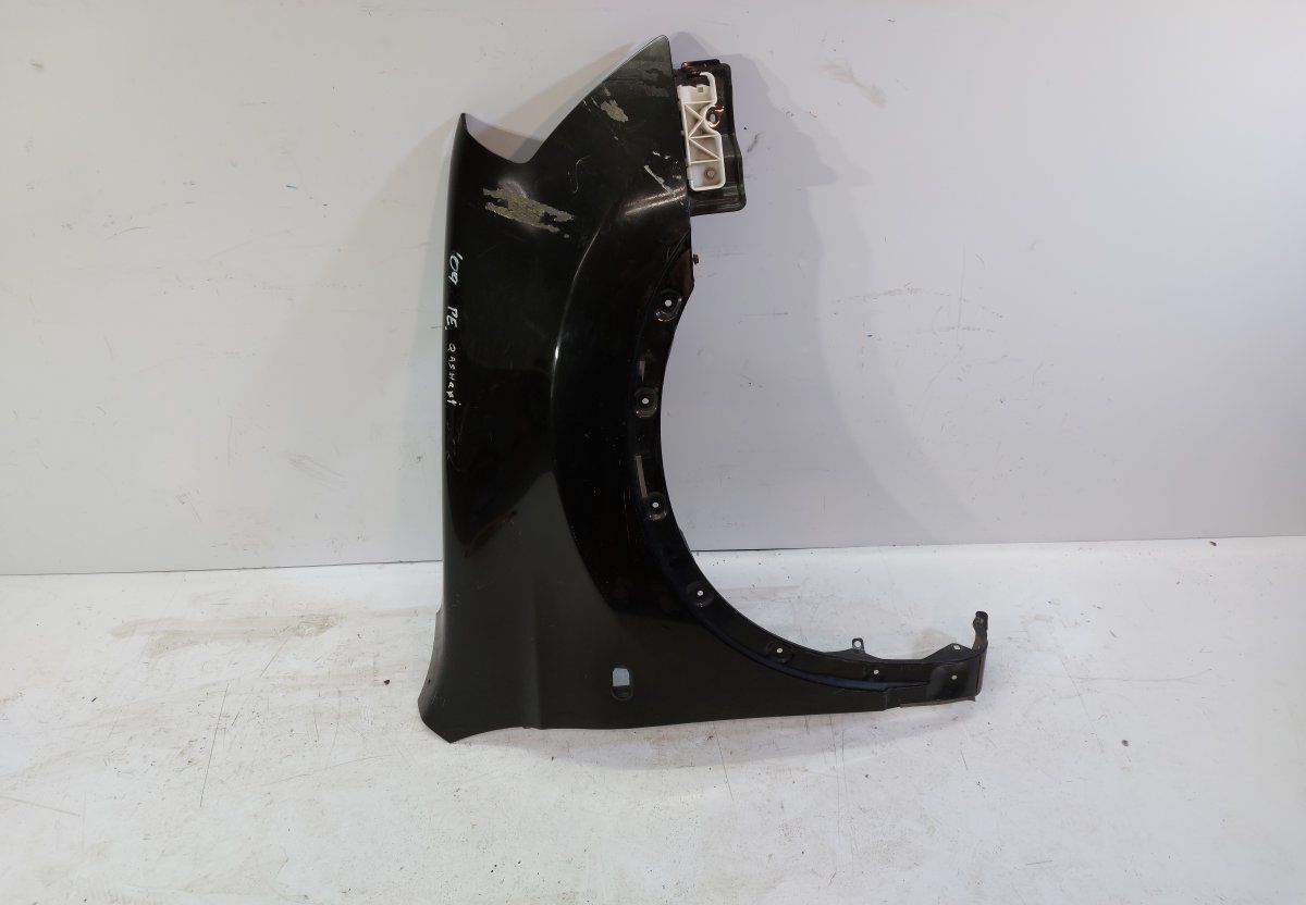 Fender Front Right NISSAN QASHQAI I (J10) (2007-2013)