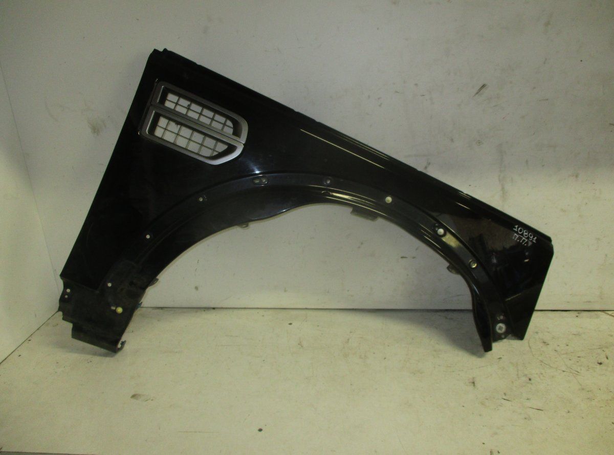 Fender Front Right LAND ROVER DISCOVERY III (TAA) (2004-2009)