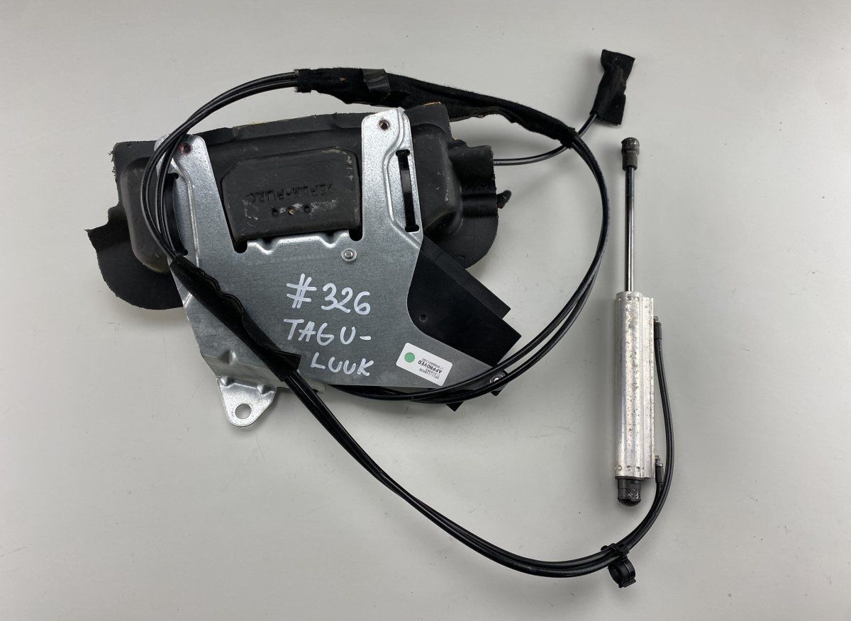 31218393 30716759 DAI1-110930 DAI1110930 31217840AA 31217840 31218404 31218404AA Power bootlid / tailgate motor VOLVO V70 III (BW) (2007-2016)