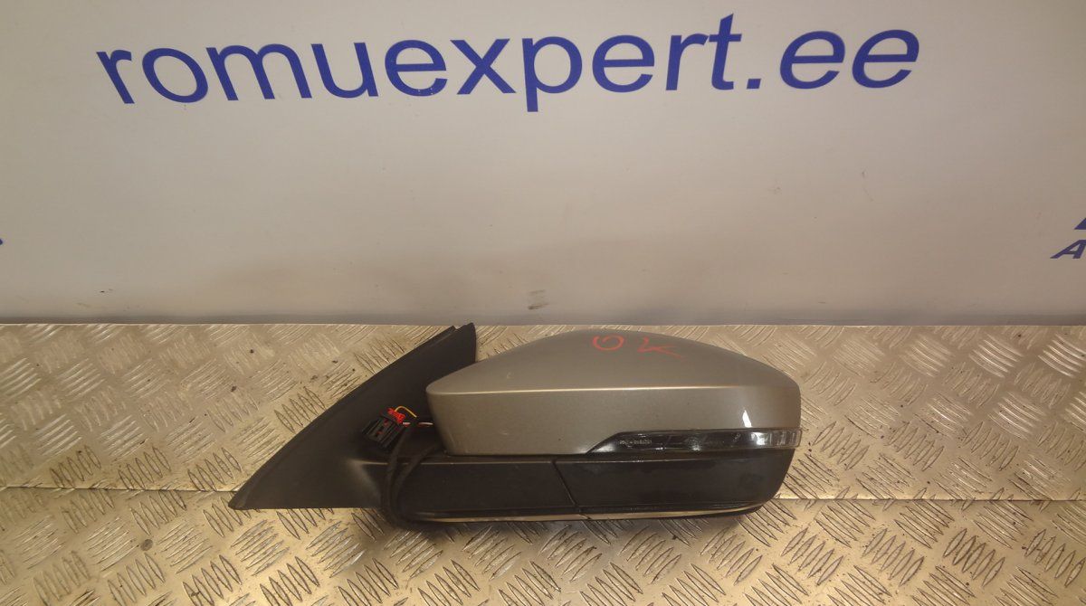Mirror left SKODA OCTAVIA III (5E) (2012-2019)