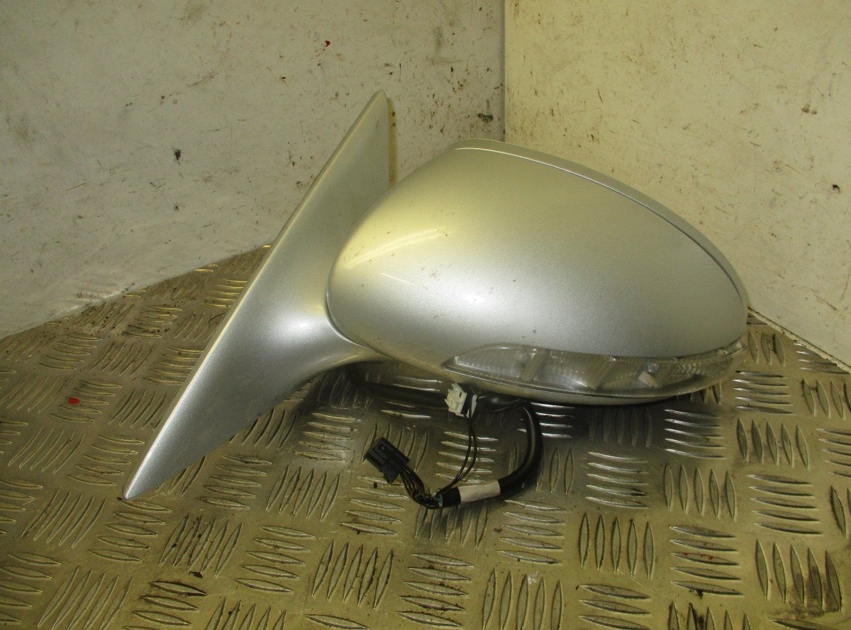 Mirror left MERCEDES-BENZ CLS (C219) (2004-2010)