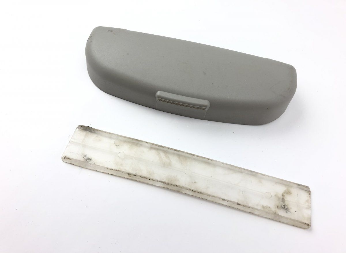 Поставка над главата / държач за очила / рафт CHRYSLER VOYAGER V (RT) (2007-2016)