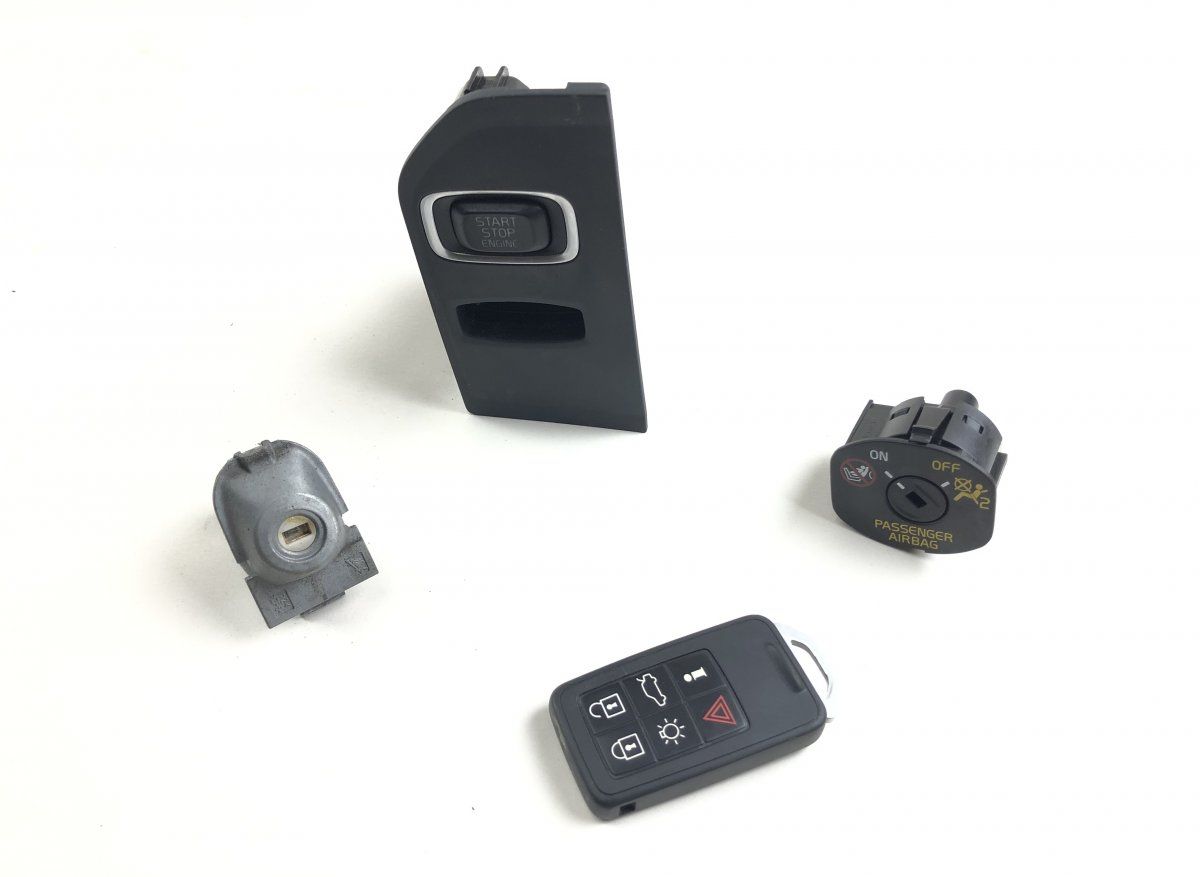 30772449 Key / Keys VOLVO XC60 I (2008-2017)