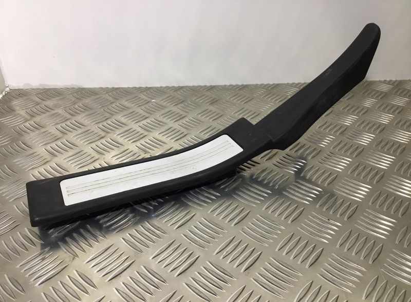8X2313200 8X23F13245A 8X23F13244A 8X2313201 Interior lining / floor, other JAGUAR XF (X250, CC9) (2008-2015)