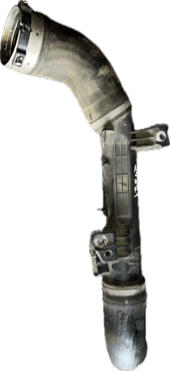 31422153 31657759 31657758 Intercooler pipe right VOLVO S90 / V90 (2016-)