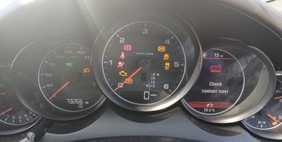 A2C85895300 Zestaw wskaźników PORSCHE CAYENNE II (2010-2017)