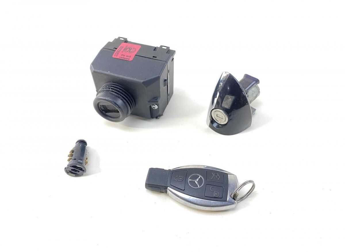 A1645451008 Ignition switch lock (ignition barrel) MERCEDES-BENZ R-CLASS (W251) (2006-2013)