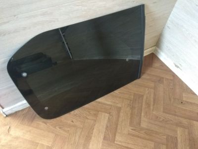 Стекло двери заднее правое PEUGEOT PARTNER II (B9) (2008-2018)