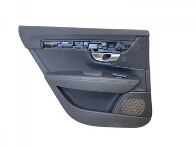 39837387 Dörrbeklädnadspanel bak vänster VOLVO S90 / V90 (2016-)