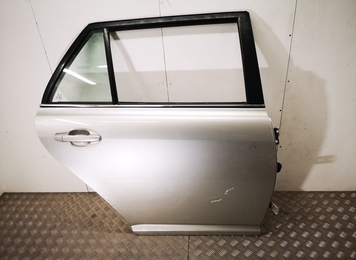Door Rear Right TOYOTA AVENSIS (T250) (2003-2008)
