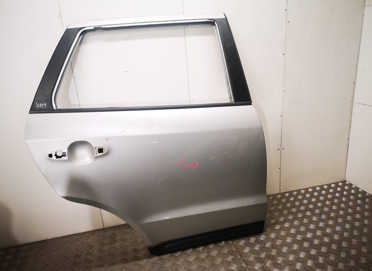 Door Rear Right HYUNDAI SANTA FE II (CM, NC) (2005-2012)