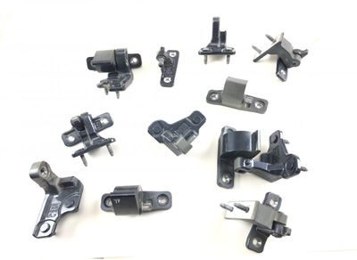 A2057200337 Dörrgångjärn Fram Nedre vänster MERCEDES-BENZ C-KLASS (W205) (2013-2021)