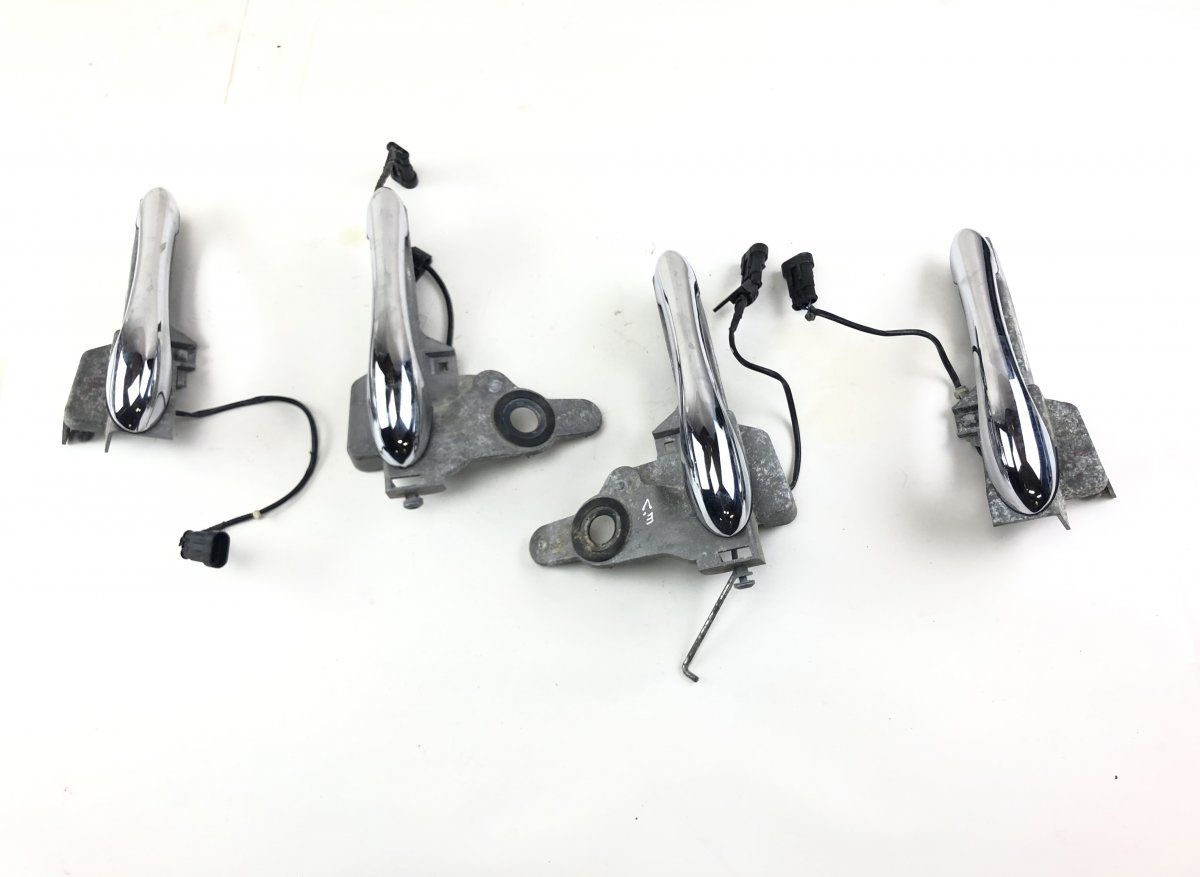 68808900 Door Handle Exterior Front Left MASERATI QUATTROPORTE III (03.04-)