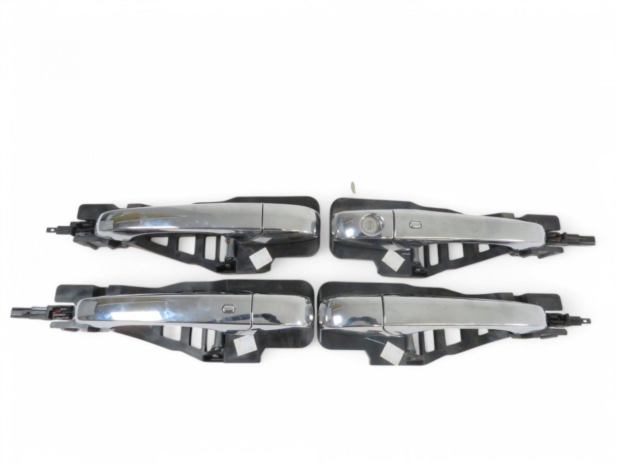 04589881AH 04589884AH 55113686AE 68018959AC Door Handle Exterior Front Left JEEP GRAND CHEROKEE IV (WK, WK2) (2010-2021)