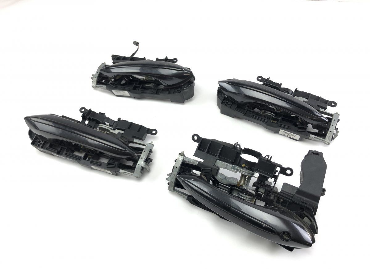 X2717572614 X3717573114 X4717573214 Door Handle Exterior Front Left BMW 7 (F01, F02) (2008-2016)