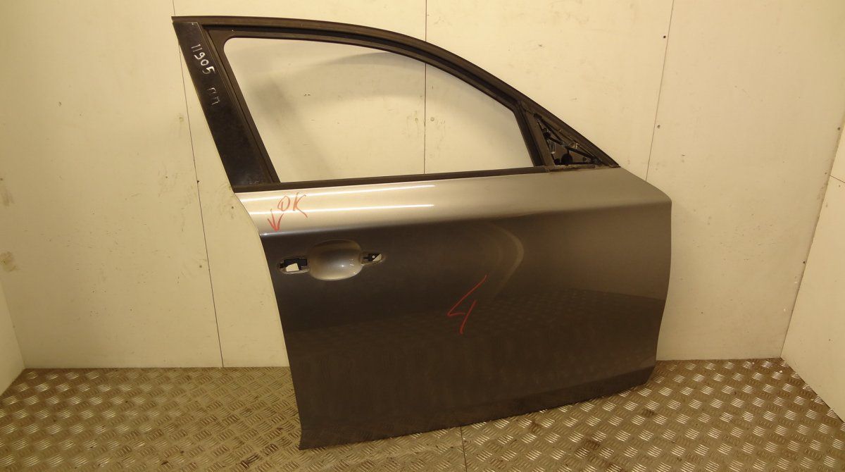 Door Front Right BMW 1 (E81, E82, E87, E88) (2003-2013)