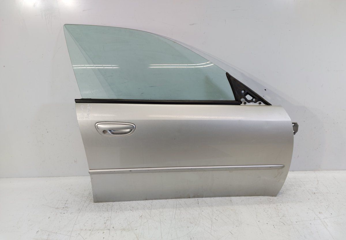 Door Front Right SUBARU LEGACY IV / Outback (2003-2009)