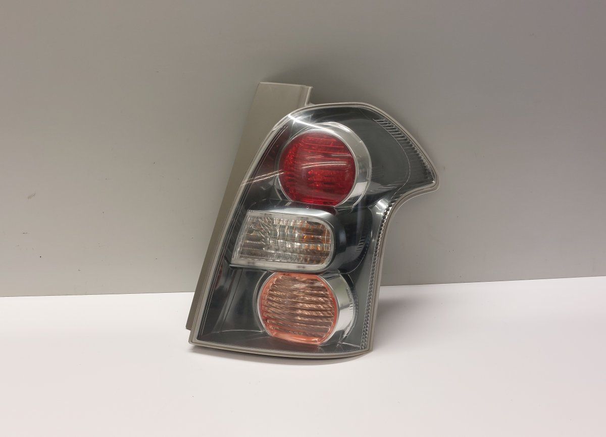 81550-0F080-00 815500F08000 Tail light, right TOYOTA COROLLA Verso II (AR10) (2004-2009)