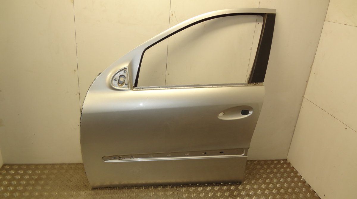 Door Front Left MERCEDES-BENZ ML-CLASS (W164) (2005-2011)