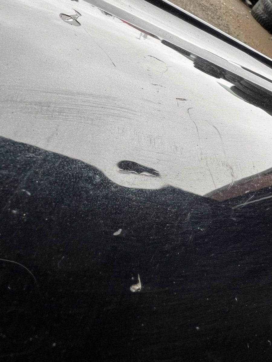 Door Front Left MERCEDES-BENZ CLS (C219) (2004-2010)