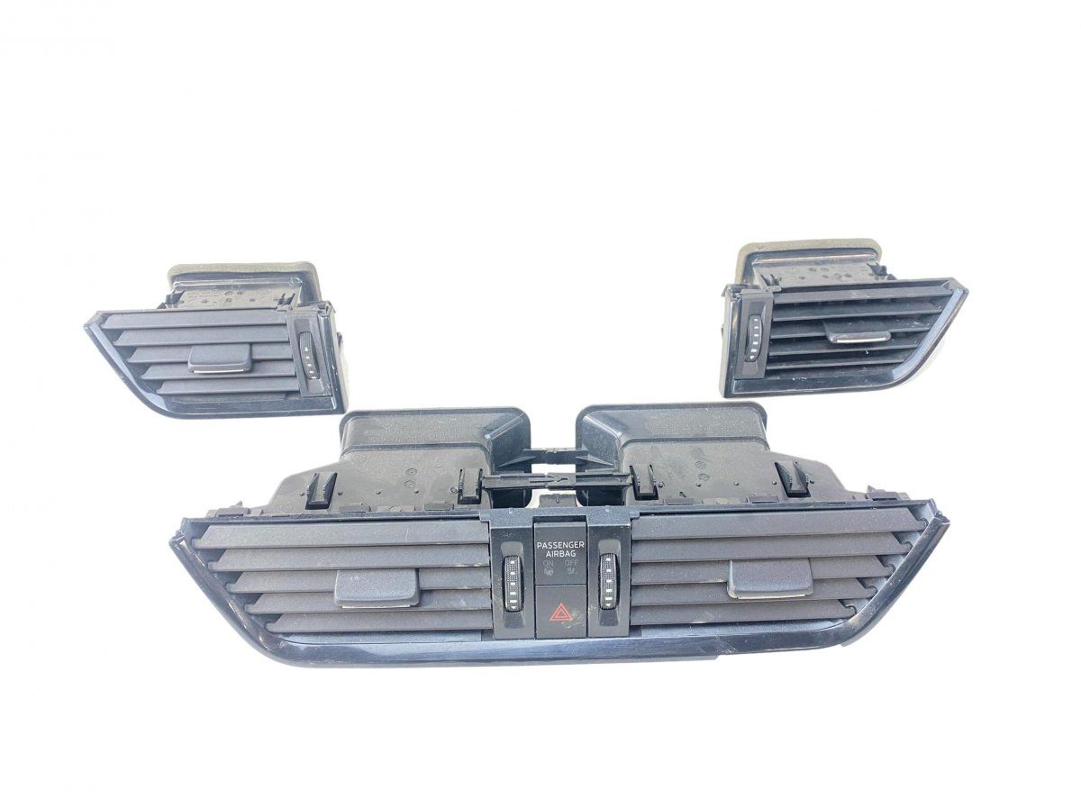 5E0820951B 5E0819701D 5E0819702D Cabin air vent set SKODA OCTAVIA III (5E) (2012-2019)