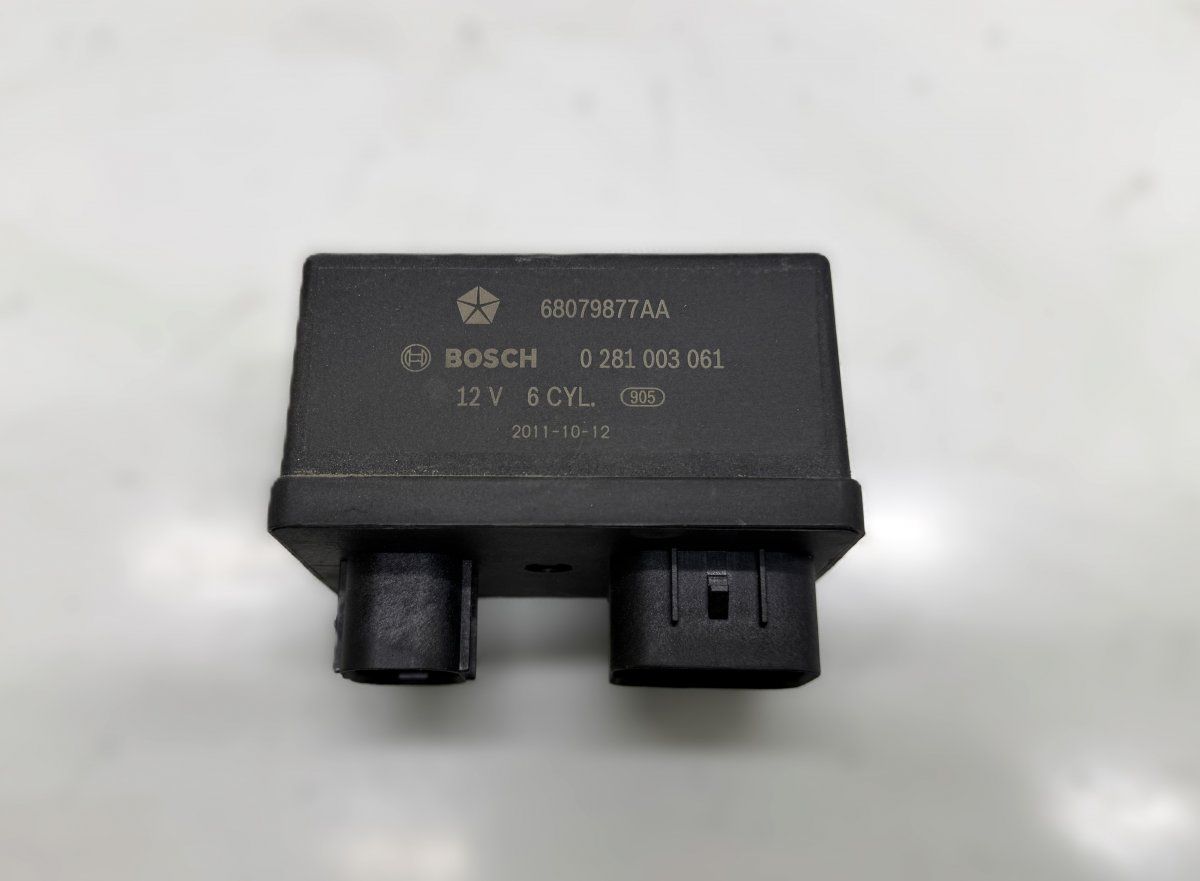 68079877AA 0281003061 Diesel Glow Plug Relay CHRYSLER 300C II (2010-2023)