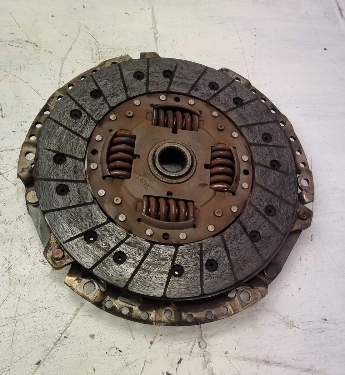 624375700 Clutch set SUBARU LEGACY IV / Outback (2003-2009)