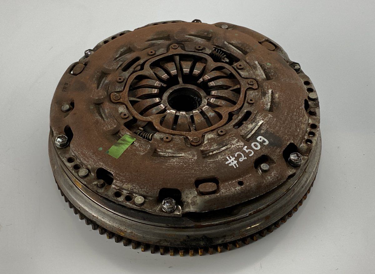 3100105170 Clutch set TOYOTA COROLLA Verso II (AR10) (2004-2009)