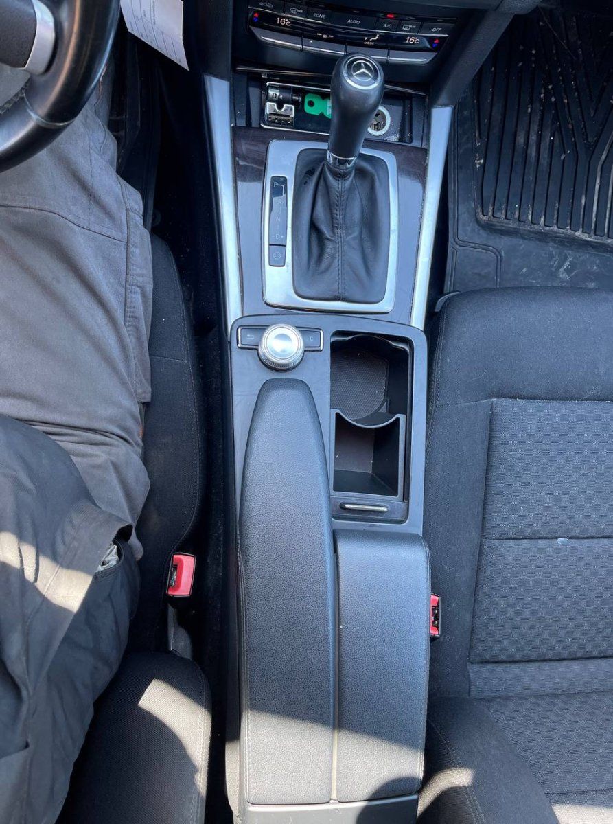 A212680005000009G23 center Console MERCEDES-BENZ E-CLASS (W212) (2009-2016)