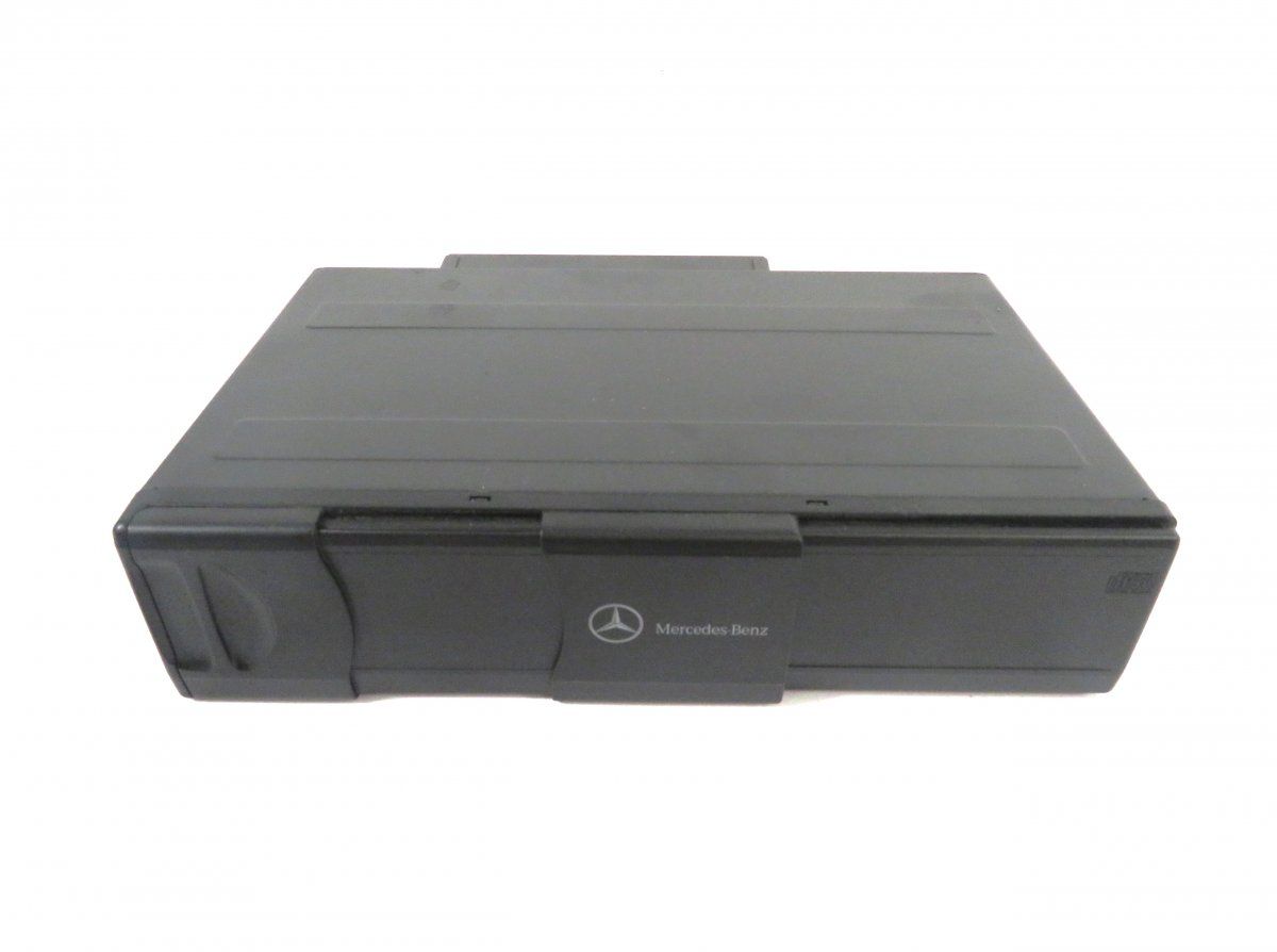 A2208274642 CD  Changer MERCEDES-BENZ S-CLASS (W220) (1998-2005)