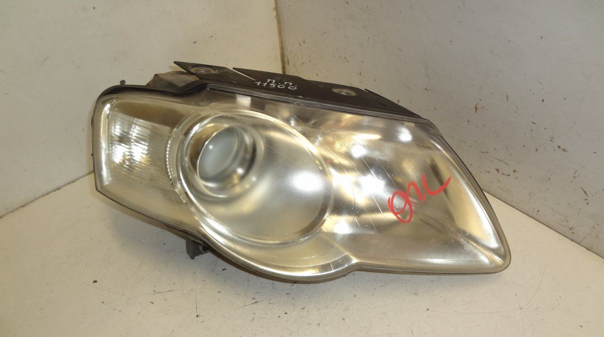 1EL247014-12 Headlight right VW PASSAT B6 (3C) (2005-2010)