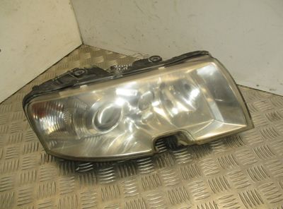 246750R Headlight right SKODA SUPERB I (3U4) (2001-2008)