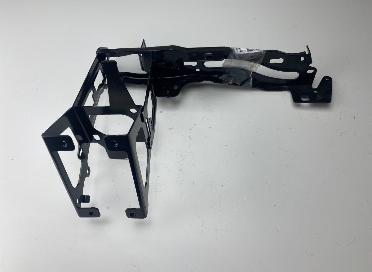 51647245792 Headlight Mounting Right BMW 1 (F20, F21) (2011-2019)