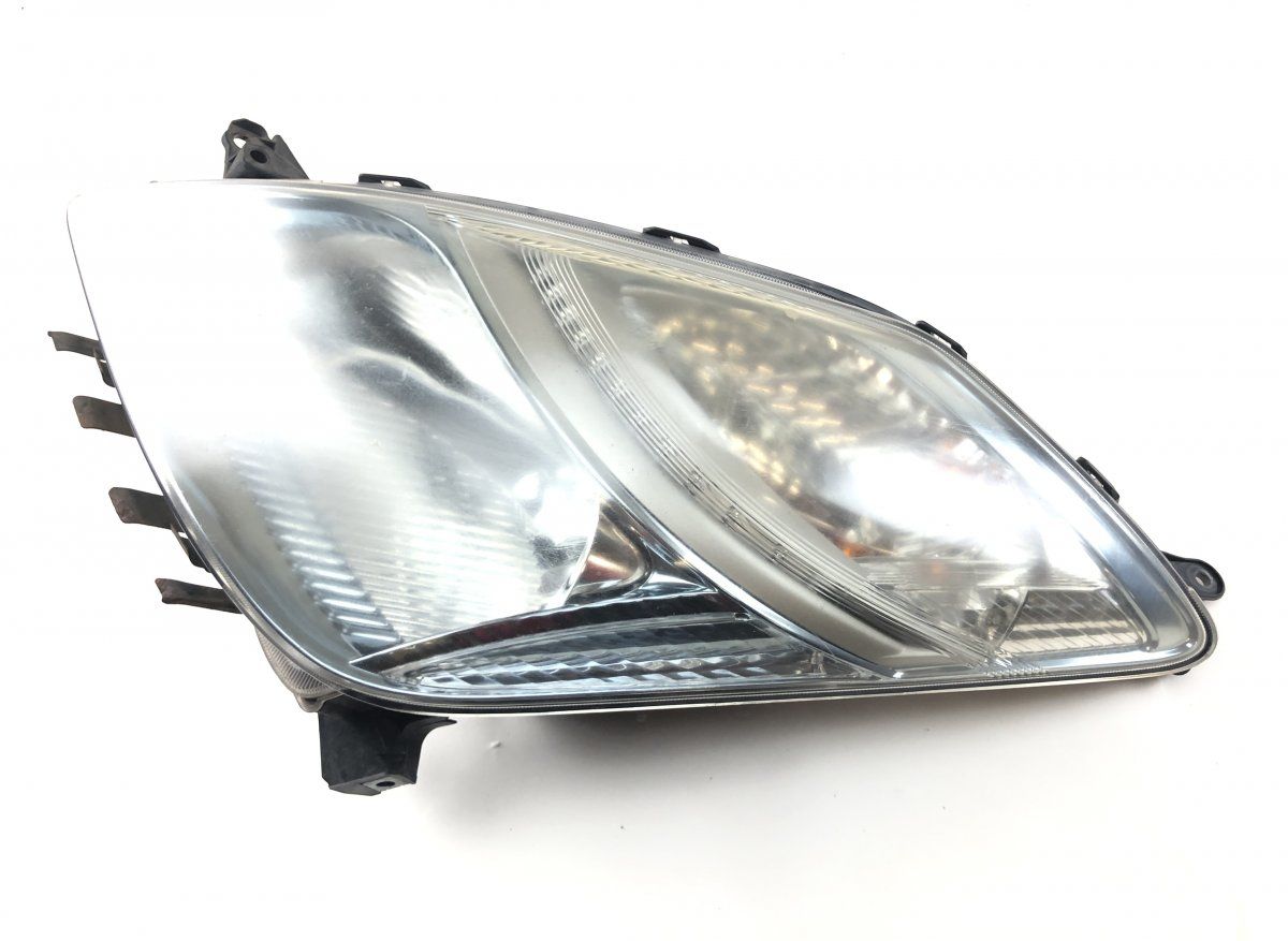 8117047181 Headlight left TOYOTA PRIUS II (NHW20) (2003-2009)