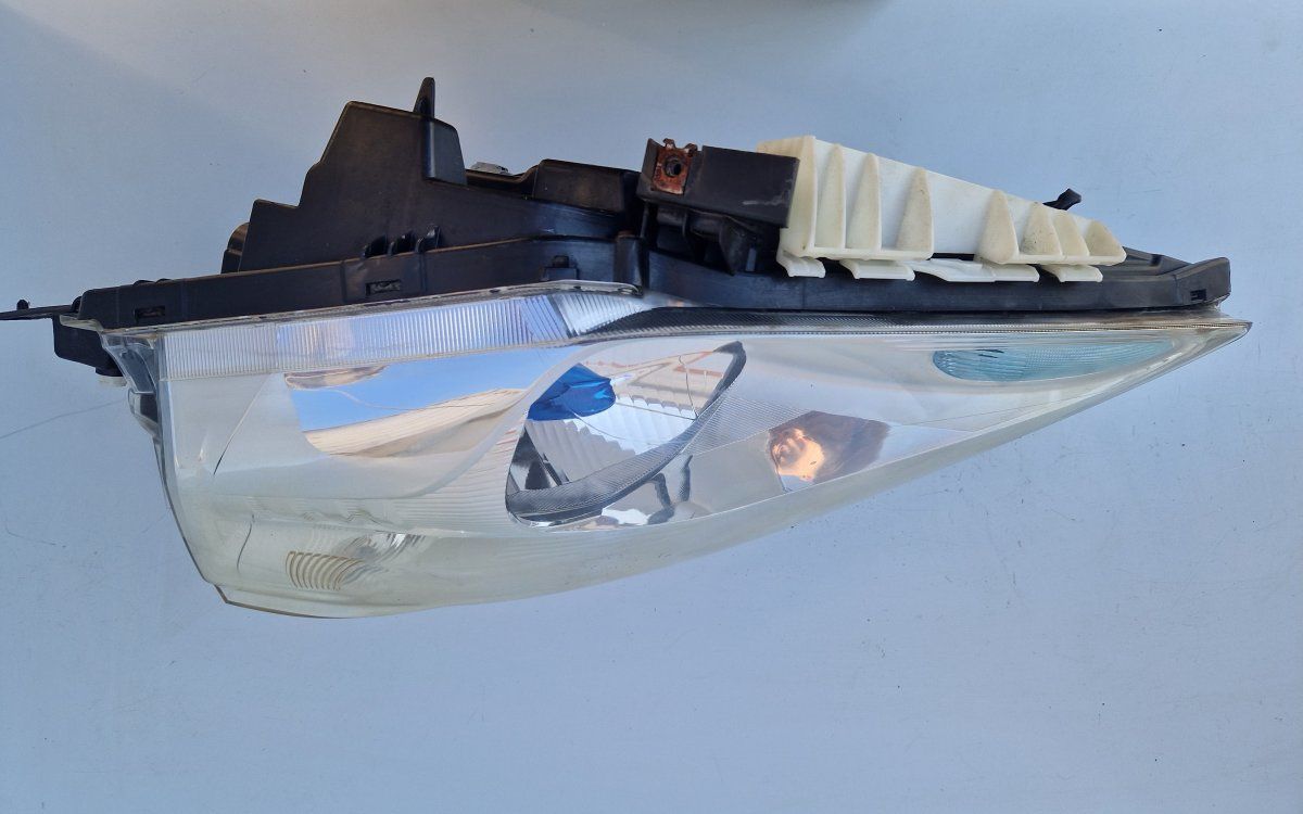 260603NK0A Headlight left NISSAN LEAF I (ZE0) (2010-2017)