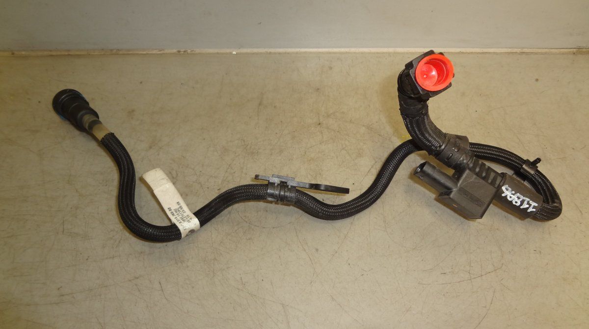 Fuel pressure sensor BMW 4 (F32, F33, F36, F82, F83) (2013-2020)