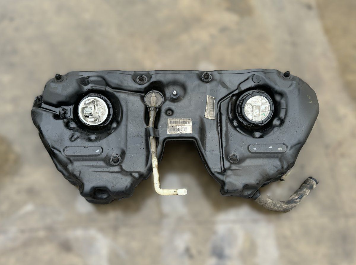 A2114707901 Fuel Tank MERCEDES-BENZ CLS (C219) (2004-2010)