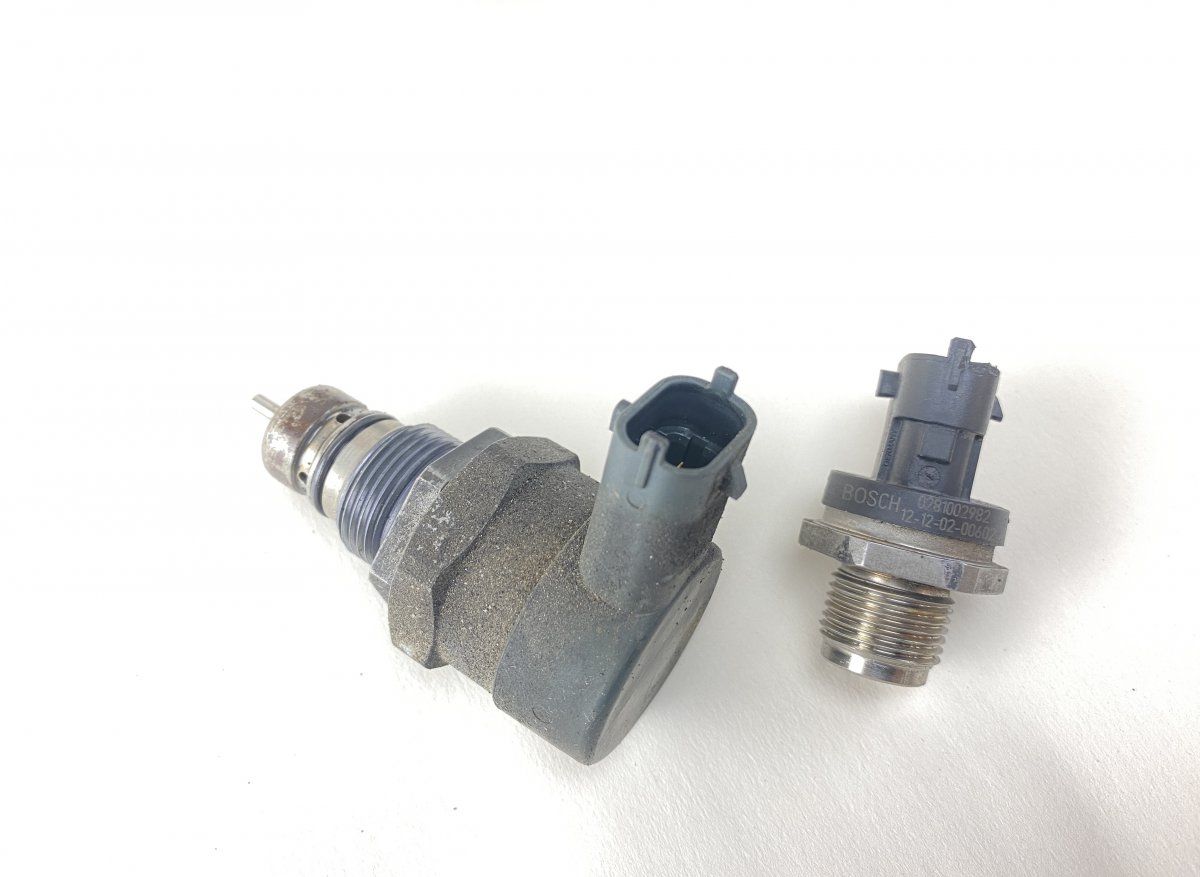 0281006209 0281002982 Fuel pressure regulator set JEEP GRAND CHEROKEE IV (WK, WK2) (2010-2021)