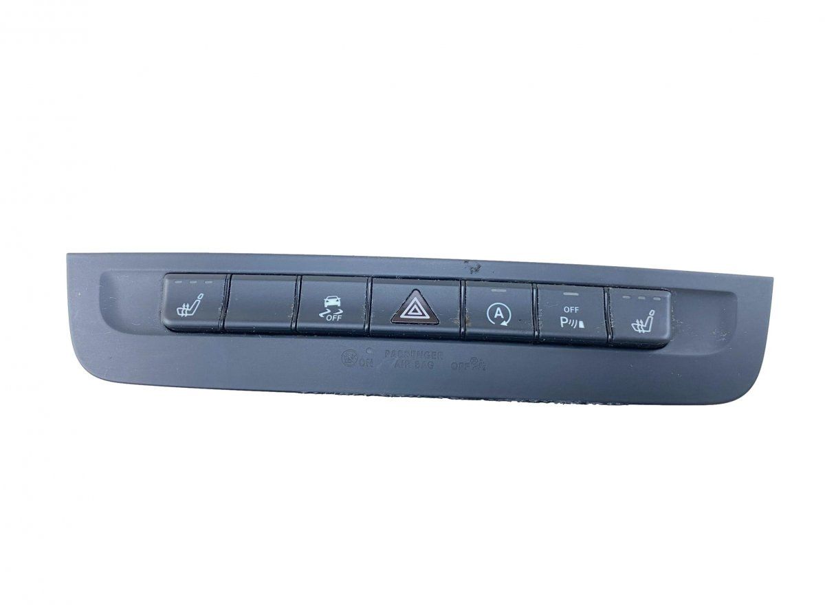 A1769054100 Hazard switch MERCEDES-BENZ CLA (C117, X117) (2013-2019)