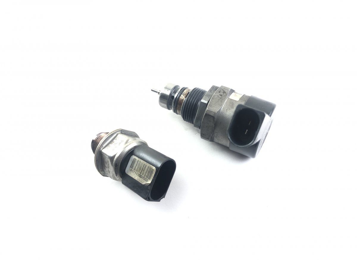 0281006254 55PP2801 55PP28-01 0281006253 Fuel pressure regulator set VW TOUAREG II (7P) (2010-2018)