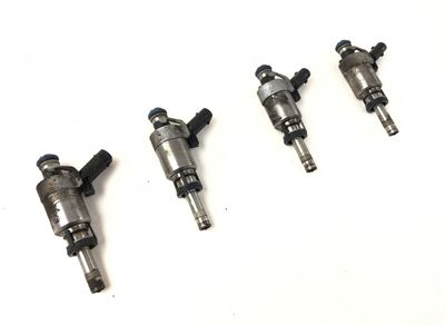 0261500074 0261500057 0261500160 Fuel injector set SKODA SUPERB II (3T4, 3T5) (2008-2015)