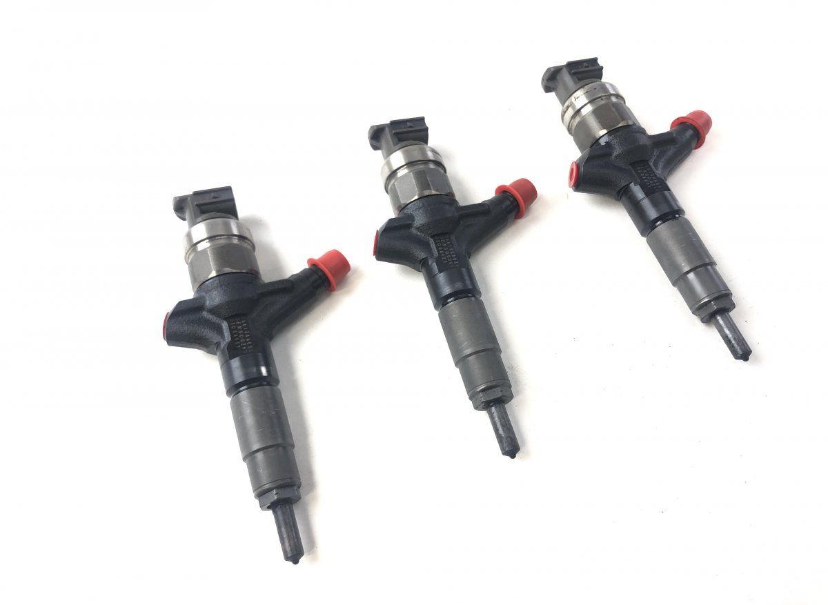 2950500250 295050-0250 Fuel injector set SUBARU LEGACY V / Outback (2009-2014)